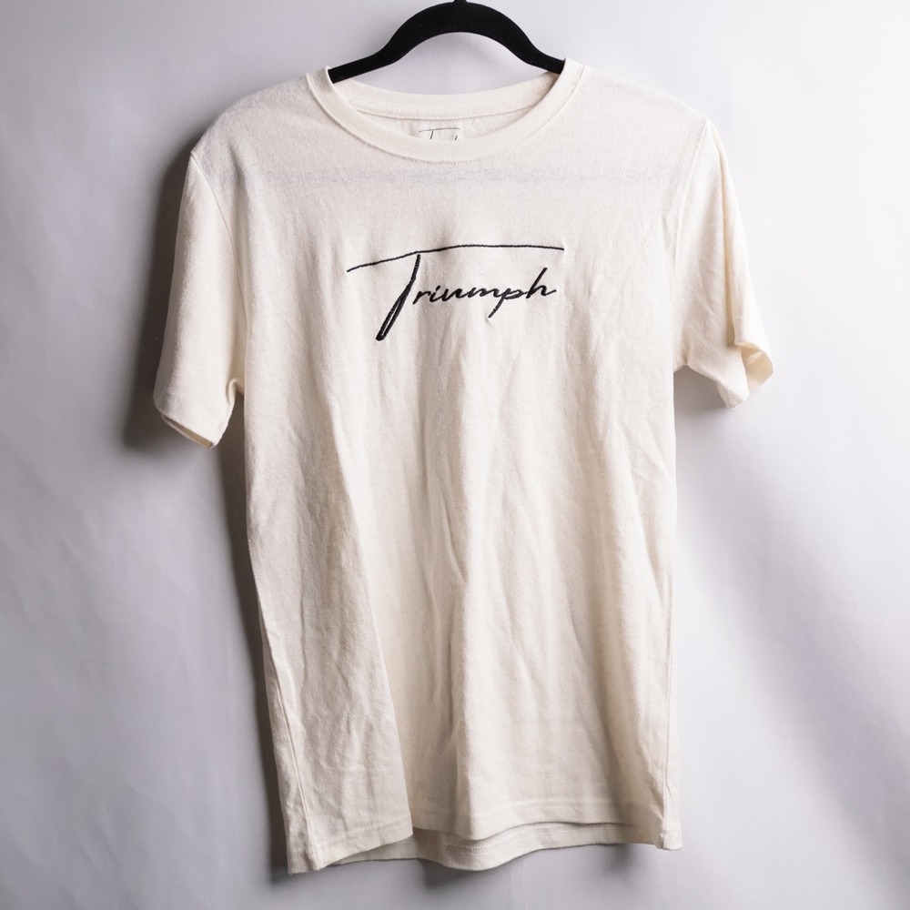 Triumph Clothing Co Hemp Organic Cotton Script Logo T-Shirt Cream Mens‎ Small